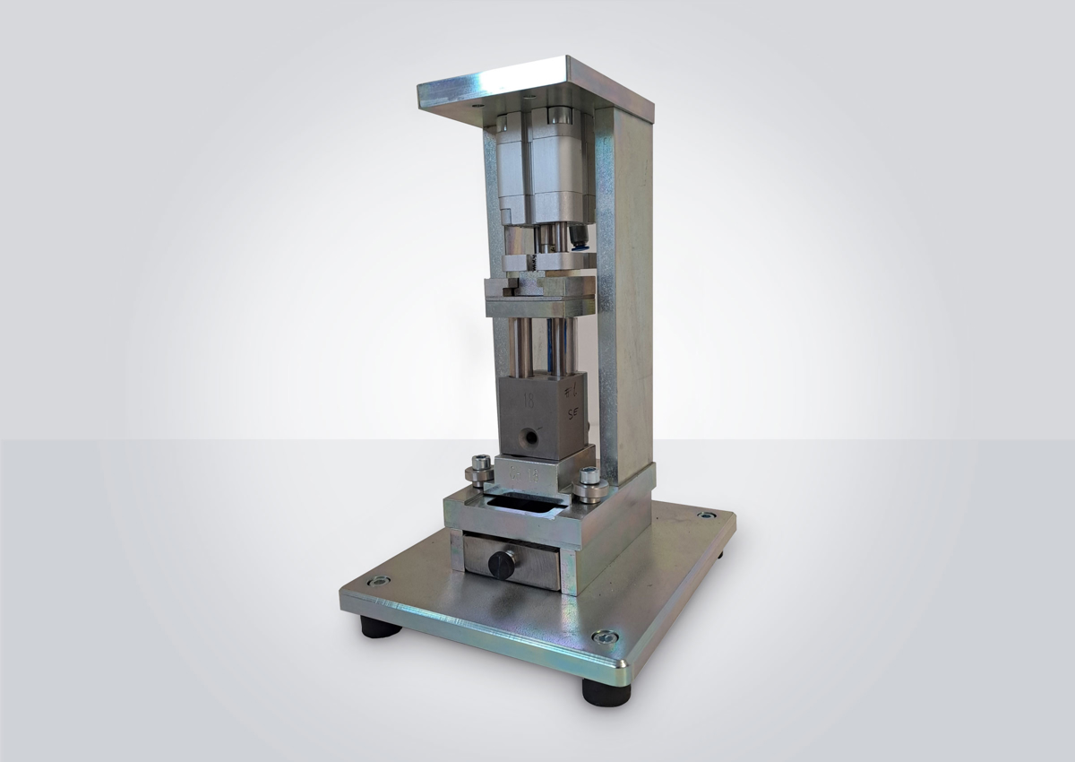 HD 02-03 - AUTOMATIC EYE DRILLING